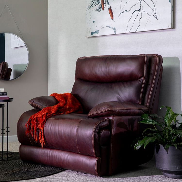 Recliners & Entertainers