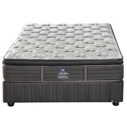 Tayla Medium Bed Set Front