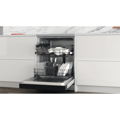 Whirlpool 13 Place Setting Dishwasher - Silver - WFE2B19XSA